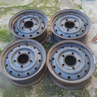 Set 4 cerchi in ferro da 16" a 5 fori per Mahindra