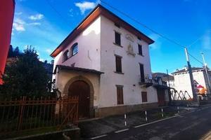 Palazzina con appartamenti