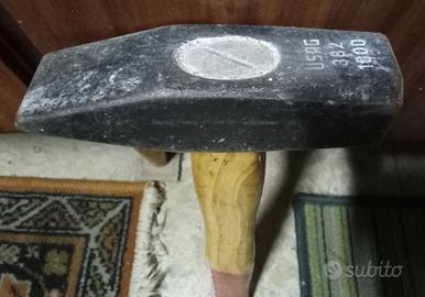 Mazzetta da muratore USAG 382 1 kg manico legno