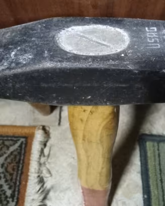 Mazzetta da muratore USAG 382 1 kg manico legno