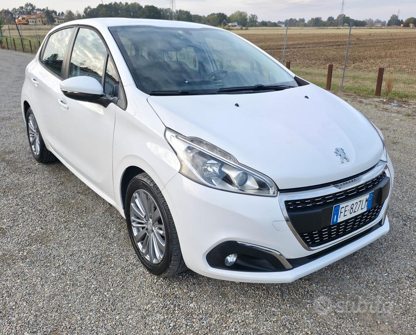 Peugeot 208 1° serie