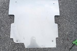 grembiula paramotore Mercedes 190