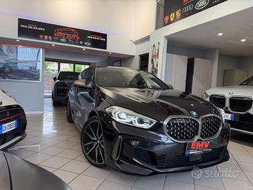 Bmw 135 M 135i xDrive Colorvision Edition