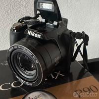 Macchina fotografica bridge