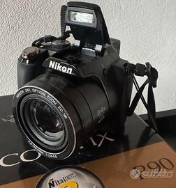 Macchina fotografica bridge