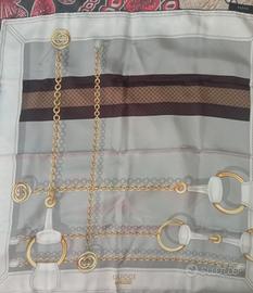 foulard Gucci 