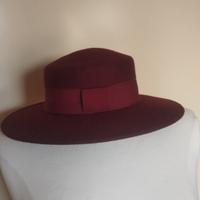 cappello lana 100%
