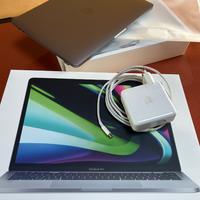 MacBook Pro 13”, M1, 8GB