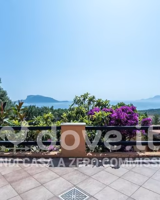 Rustico / Casale di 275 m² con 5 locali a Golfo Ar