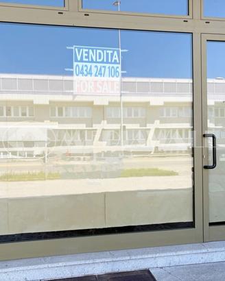1 Vetrina a Porcia