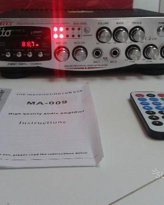 Amplificatore stereo con karaoke e telecomando