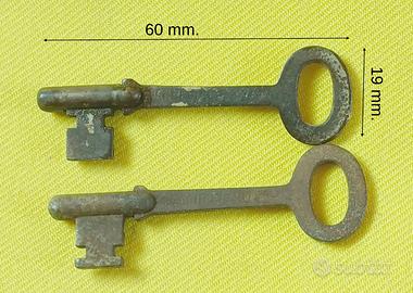 Antiche chiavi per mobili