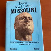 Libro Mussolini di Denis Mack Smith