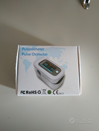 Saturimetro pulsossimetro. Misuratore battito