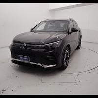 VOLKSWAGEN Tiguan III 2024 - Tiguan 2.0 tdi R-Line