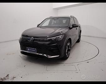 VOLKSWAGEN Tiguan III 2024 - Tiguan 2.0 tdi R-Line