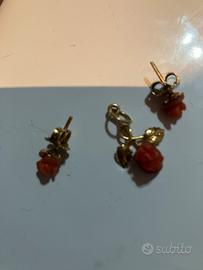 Set orecchini e ciondolo