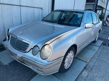 RICAMBI PER MERCEDES CLASSE E 220 CDI SW - 2200 CC