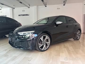 Audi S3 Sportback 2.0 tfsi Quattro S-Tronic S-Line