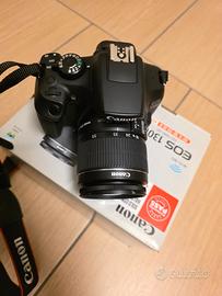 Kit canon eos 1300 con obiettivi e accessori