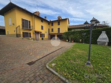 CASA SEMINDIPENDENTE A SAN MARTINO ALFIERI
