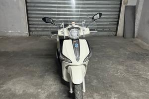 Liberty 125 abs