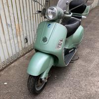 Vespa GT 200