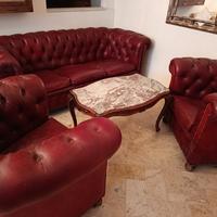 Chesterfield divano e 2 poltrone pelle