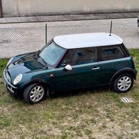 Mini Cooper R50 1.6 116 CV
