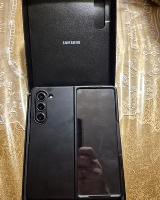 Samsung Galaxy Z Fold5