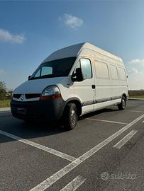 Renault master