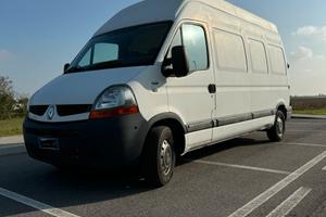 Renault master