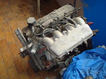 Motore Volvo 240 B200E  iniezione Kjetronic