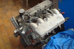 Motore Volvo 240 B200E  iniezione Kjetronic