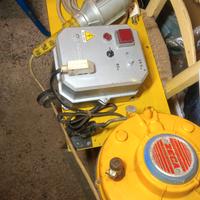 Avvolgicavo Zeca Lampada meccanico