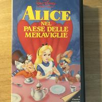 Alice nel paese delle meraviglie vhs