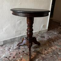 Tavolino rotondo in legno