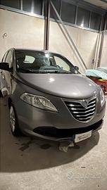 Lancia ypsilon 1.2