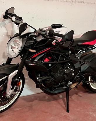 MV Agusta Dragster 800 RR
