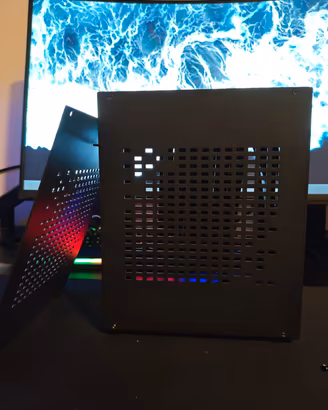 Case Mini-ITX Ultra-Compatto SFF + Cavo Riser PCle