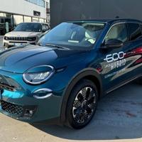 FIAT 600 La Prima Hybrid 136cv