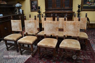 Otto sedie stile Neorinascimentale del XX secolo