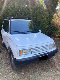 Suzuki Vitara MK1 1989 4x4 con impianto a Metano.