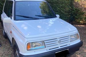 Suzuki Vitara MK1 1989 4x4 con impianto a Metano.