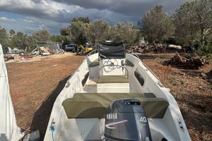 Barca Euromarine con motore Yamaha 40/60