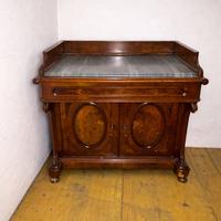 Mobiletto antico  in legno con piano in marmo