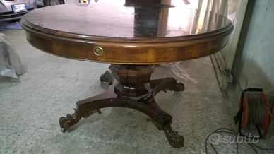 Tavolo antico tondo allungabile con prolunghe