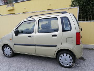 Opel Agila