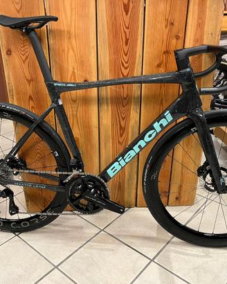 Bianchi SPECIALISSIMA RC 2026 Dura-Ace powermeter
