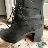 tronchetti scamosciati Timberland